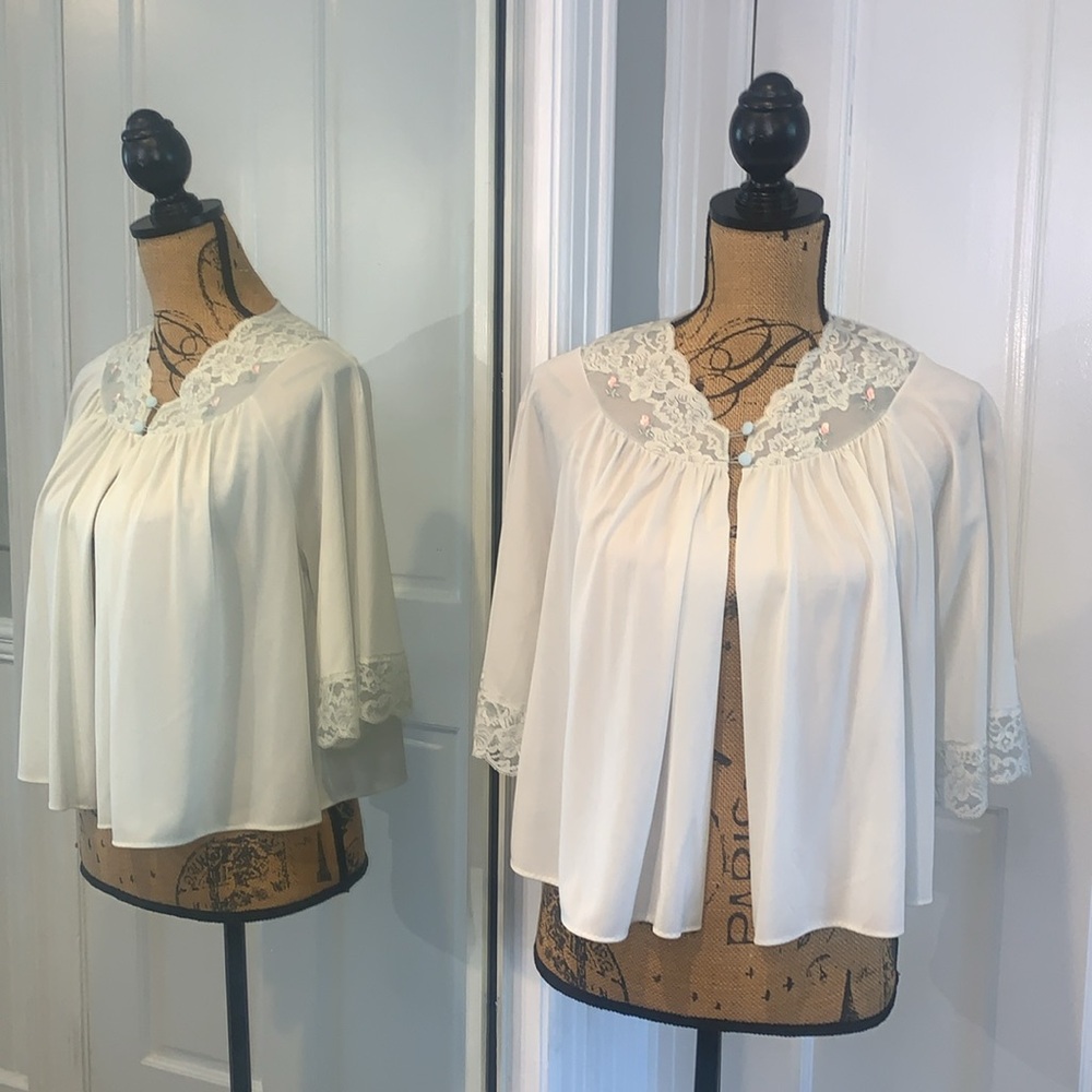 Vintage Shadowline Pale Blue Nylon Lace Embellished Bedjacket Peignoir S